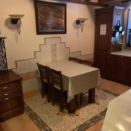 Db Apartamento Tirana